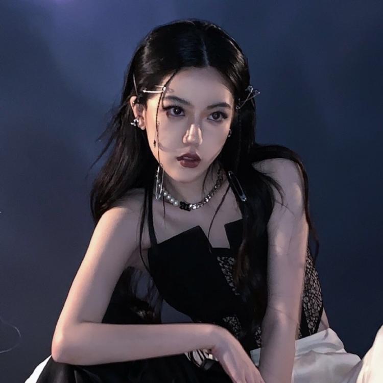 斋藤一（身份：前新选组第三分队组长、“壬生狼”） - 动画电影国语在线观看 - 客户端观影